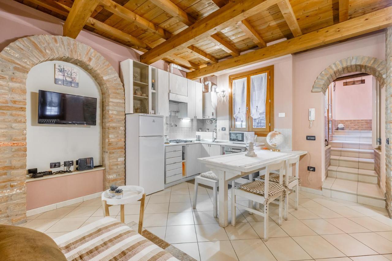 Nell'Antico Ghetto Ebraico Daire Ferrara Dış mekan fotoğraf